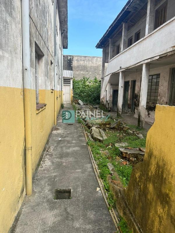 Casa à venda no Macuco: 