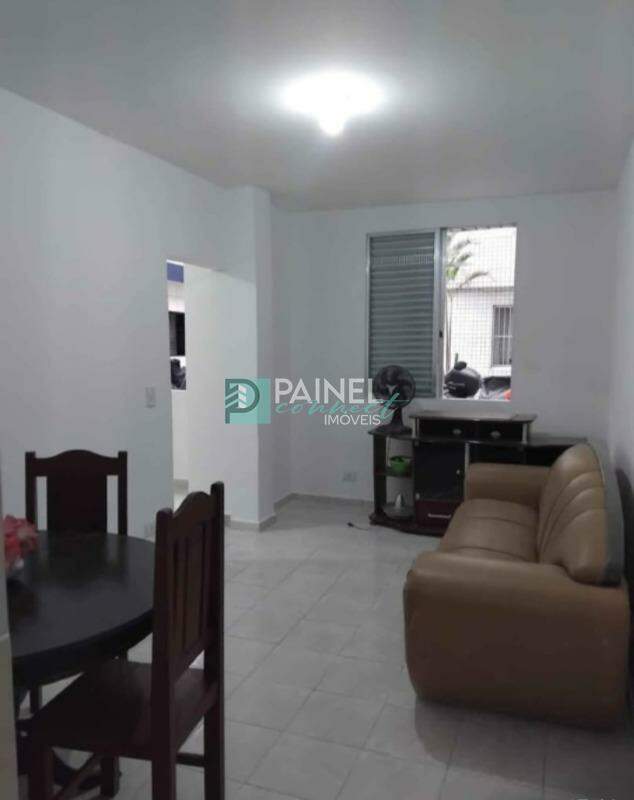 Apartamento/ Kitnet à venda no Centro: 
