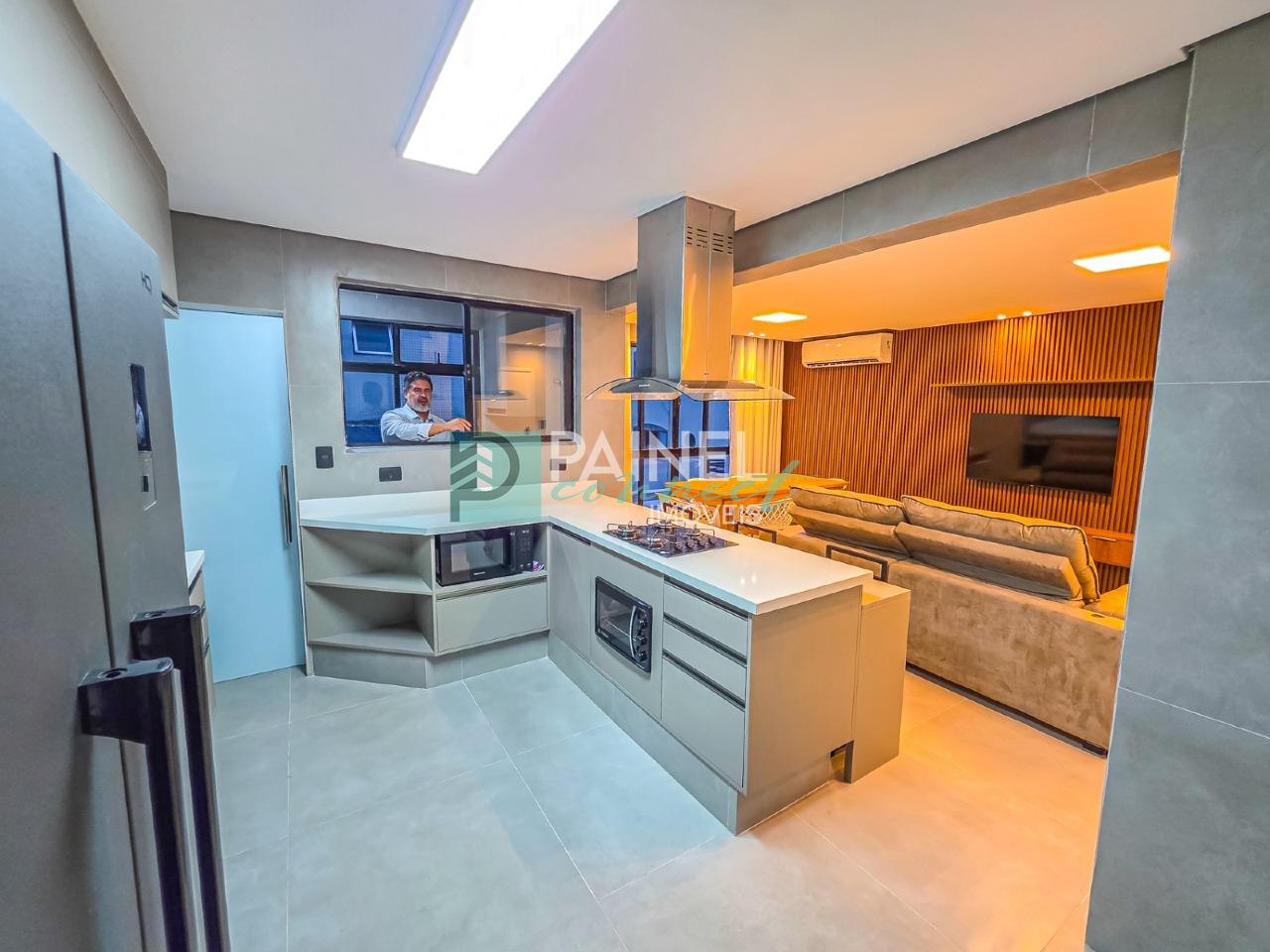 Apartamento à venda no Ponta da Praia: 