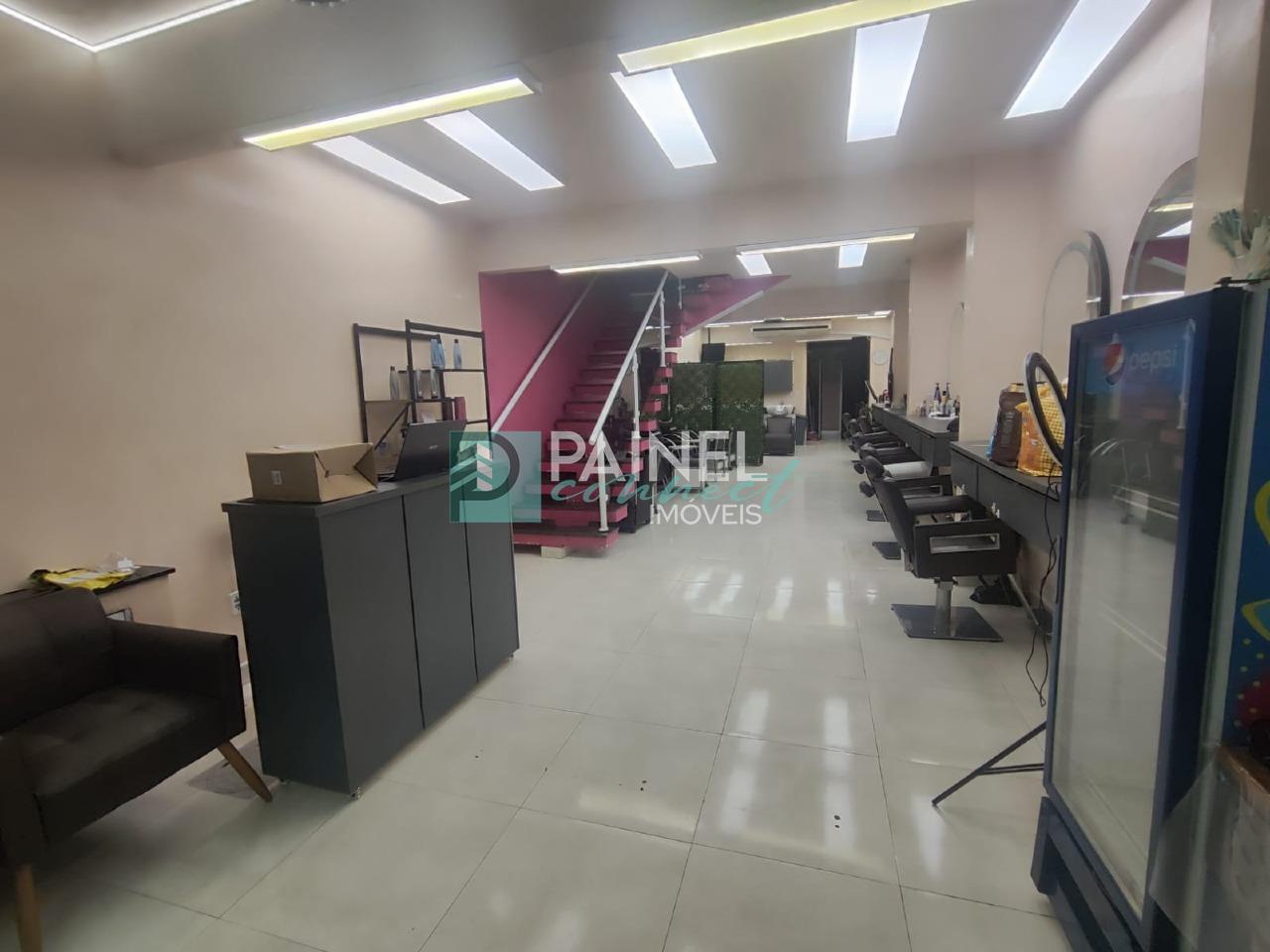 Casa à venda no Centro: 