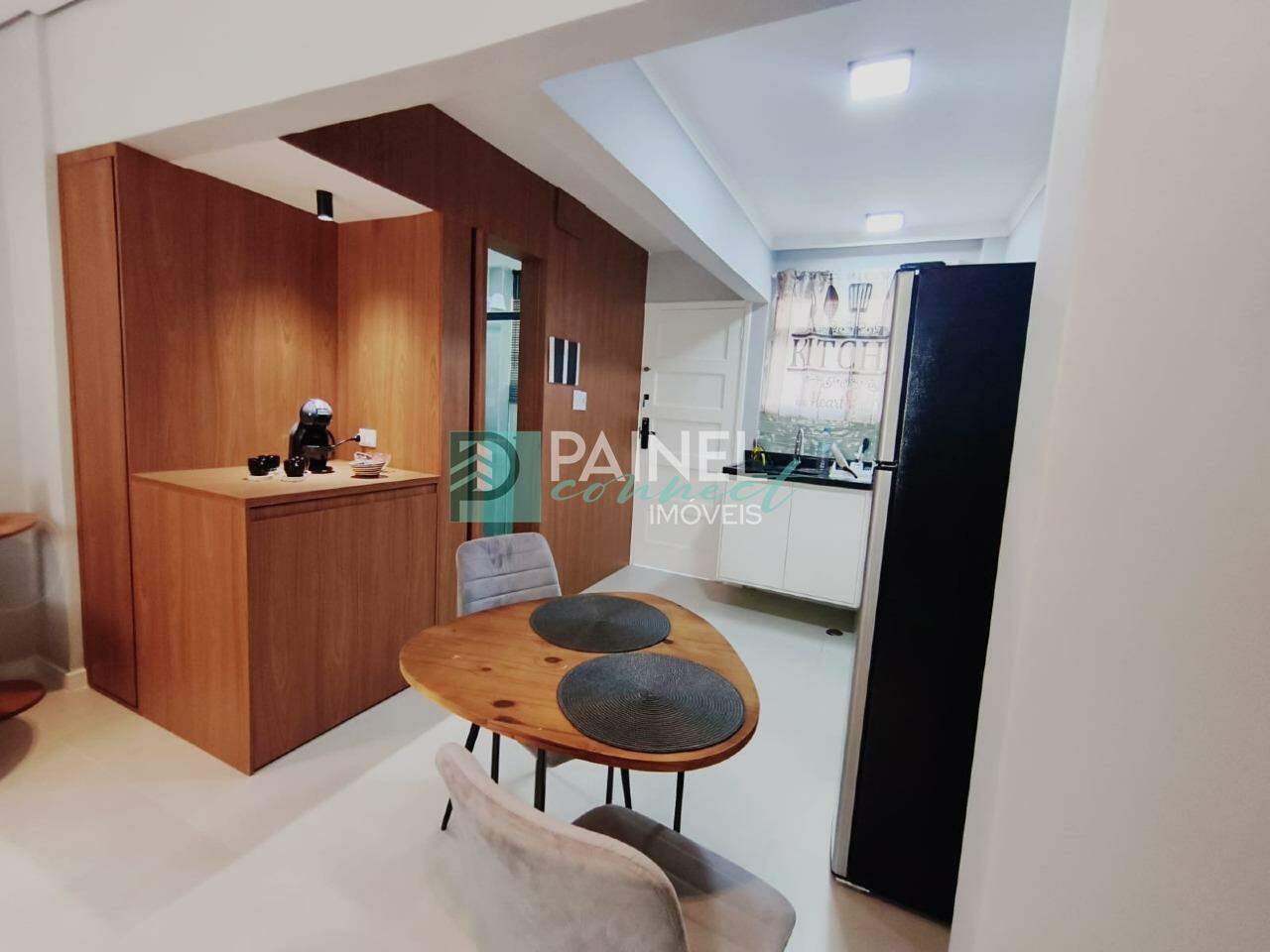 Apartamento/ Kitnet à venda no Gonzaga: 