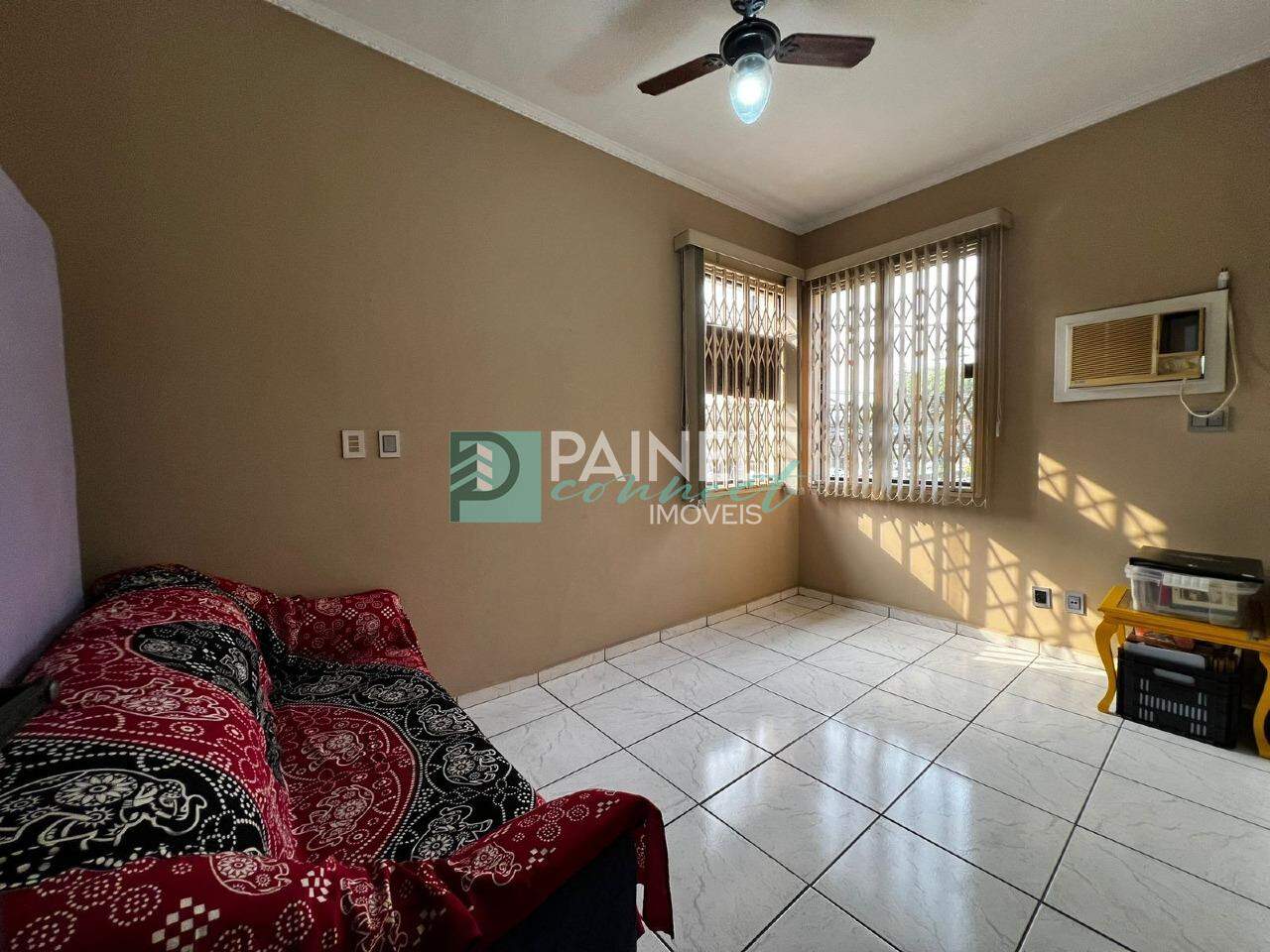 Casa para aluguel no Embaré: 