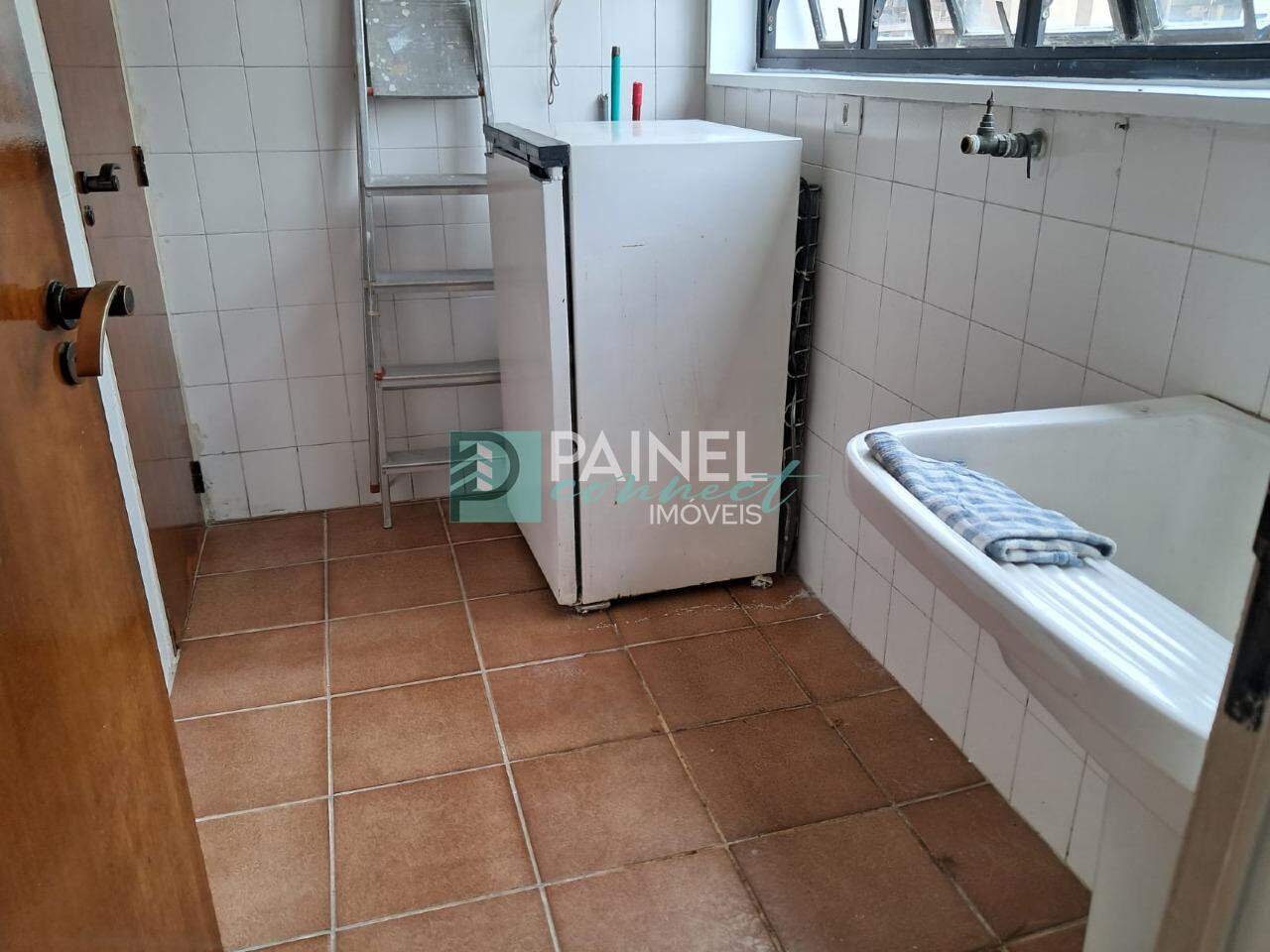 Apartamento para aluguel no Pitangueiras: 
