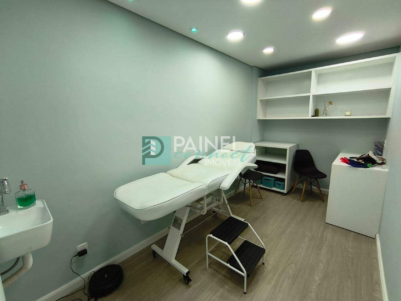 Conjunto / Sala para aluguel no Vila Mathias: 