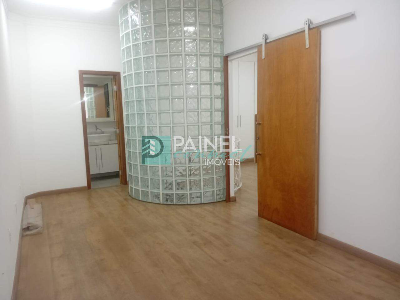 Conjunto / Sala à venda no Centro: 
