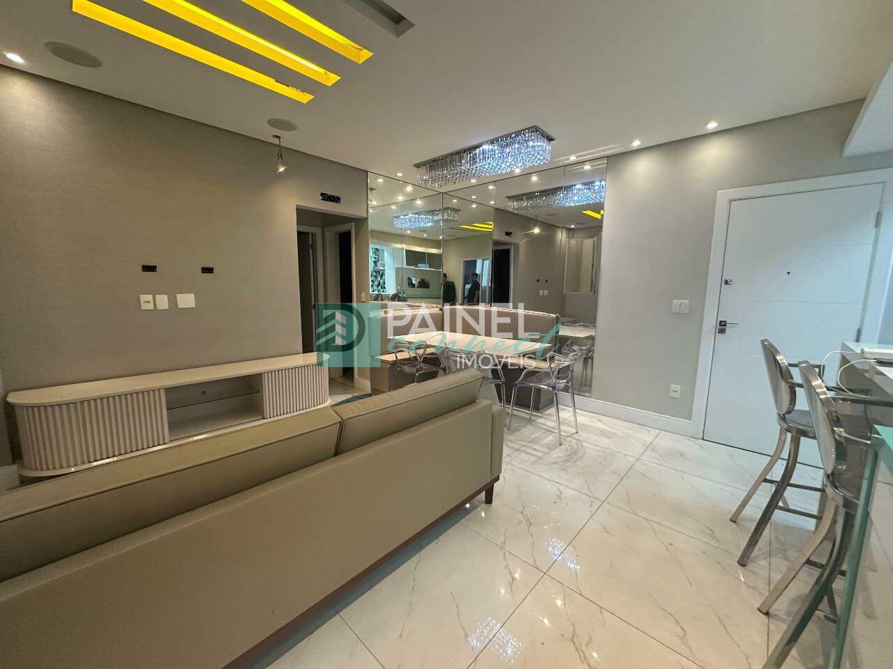 Apartamento para aluguel no Centro: 