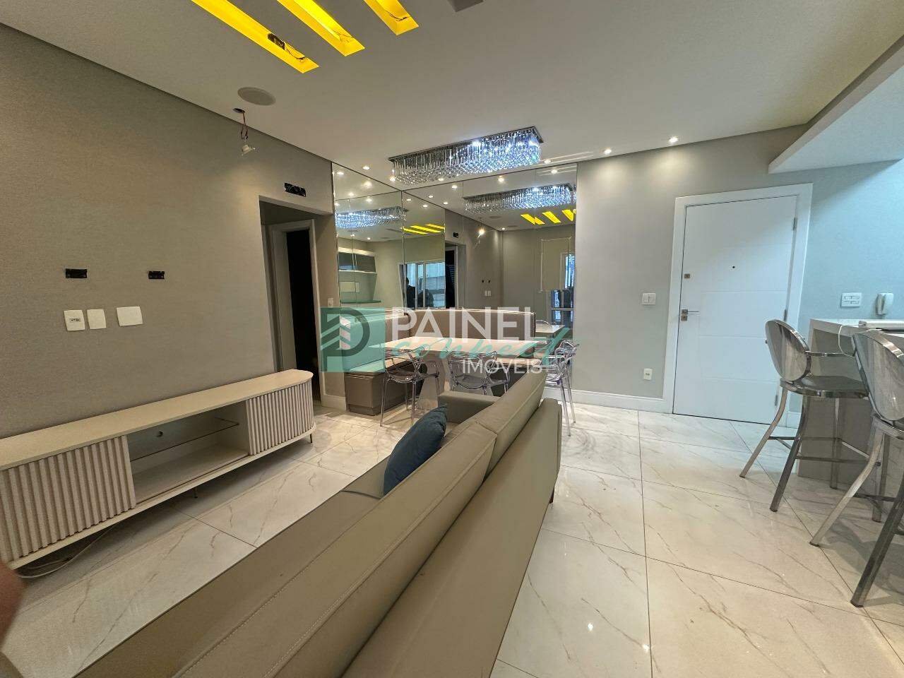 Apartamento para aluguel no Centro: 