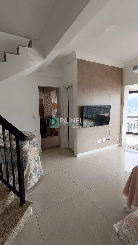 Apartamento/ Cobertura à venda no Marapé: 