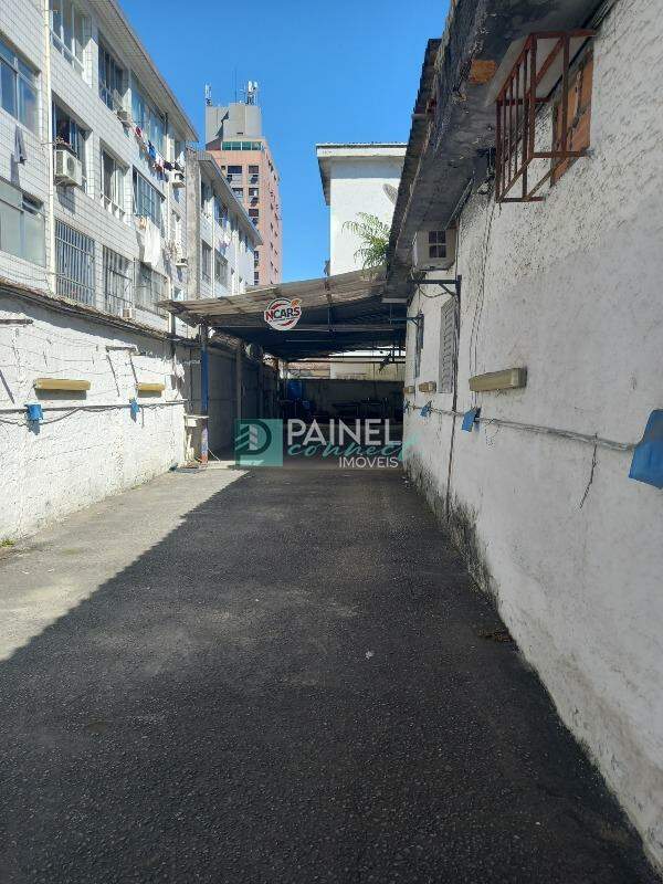 Galpão / Depósito / Armazém à venda no Aparecida: 