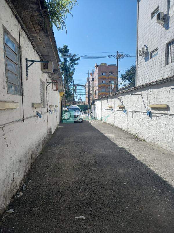 Galpão / Depósito / Armazém à venda no Aparecida: 