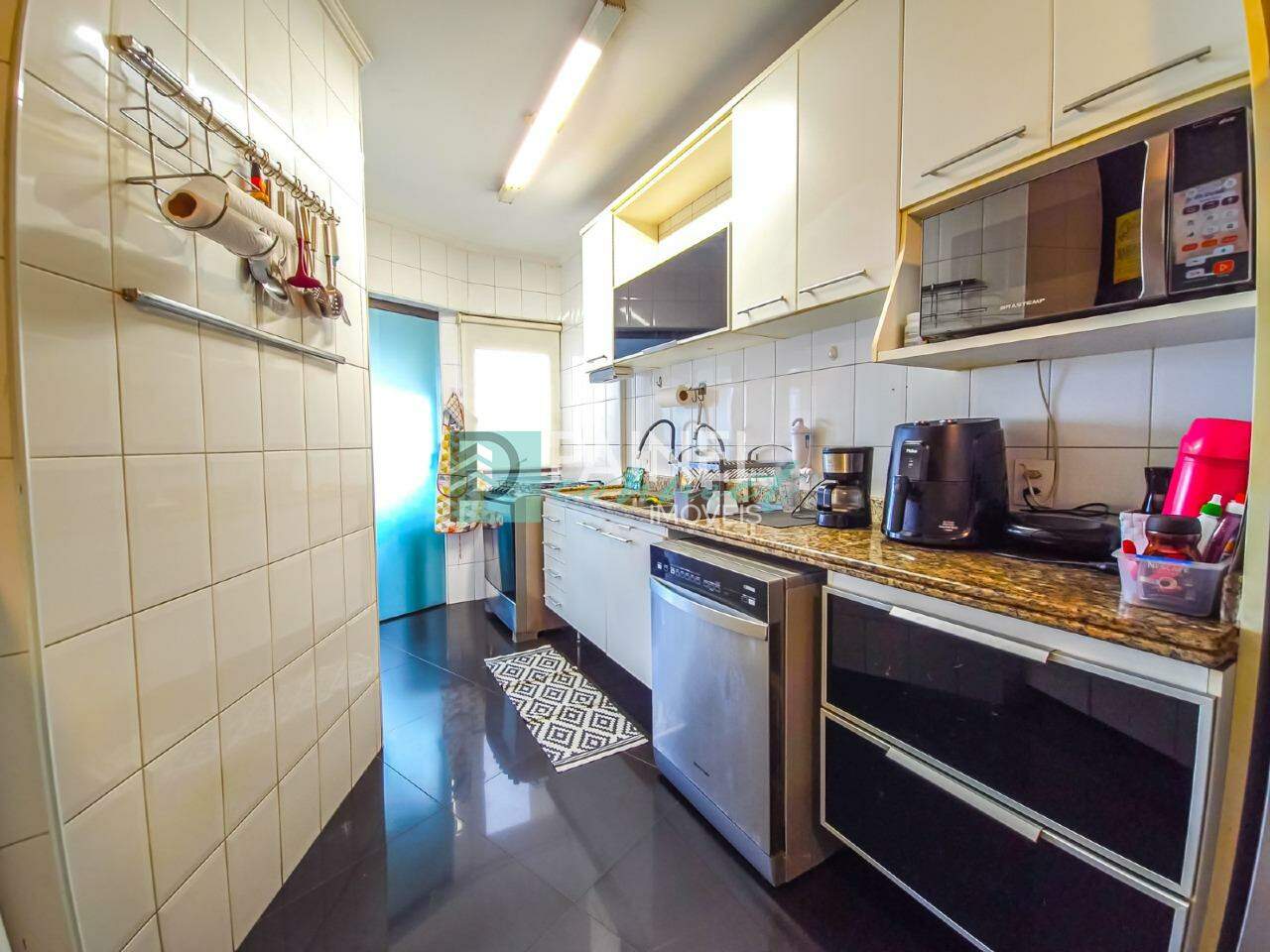 Apartamento à venda no Ponta da Praia: 