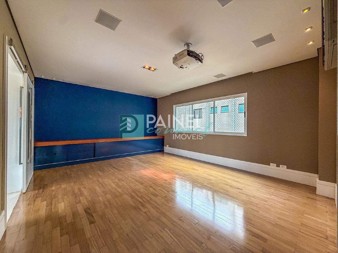 Apartamento/ Cobertura à venda no Boqueirão: 