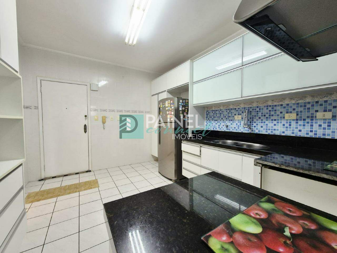 Apartamento para aluguel no Marapé: 