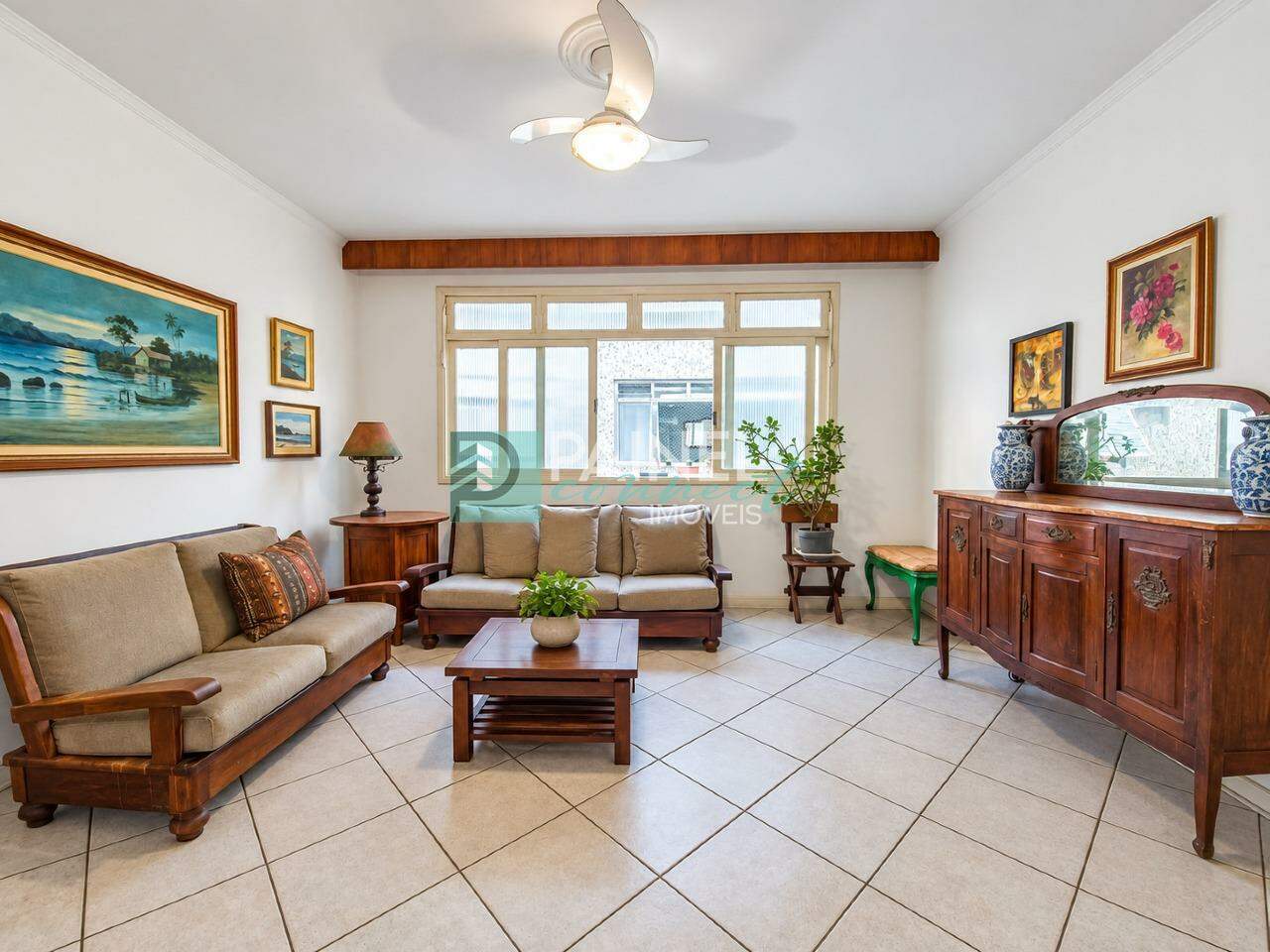 Apartamento à venda no Embaré: 