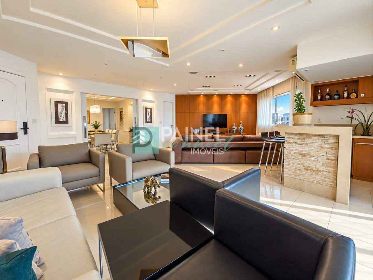Apartamento à venda no Ponta da Praia: 