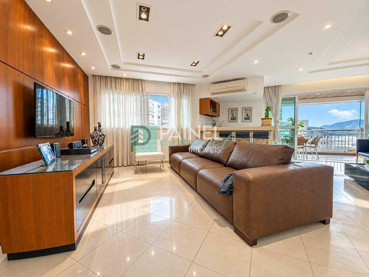 Apartamento à venda no Ponta da Praia: 