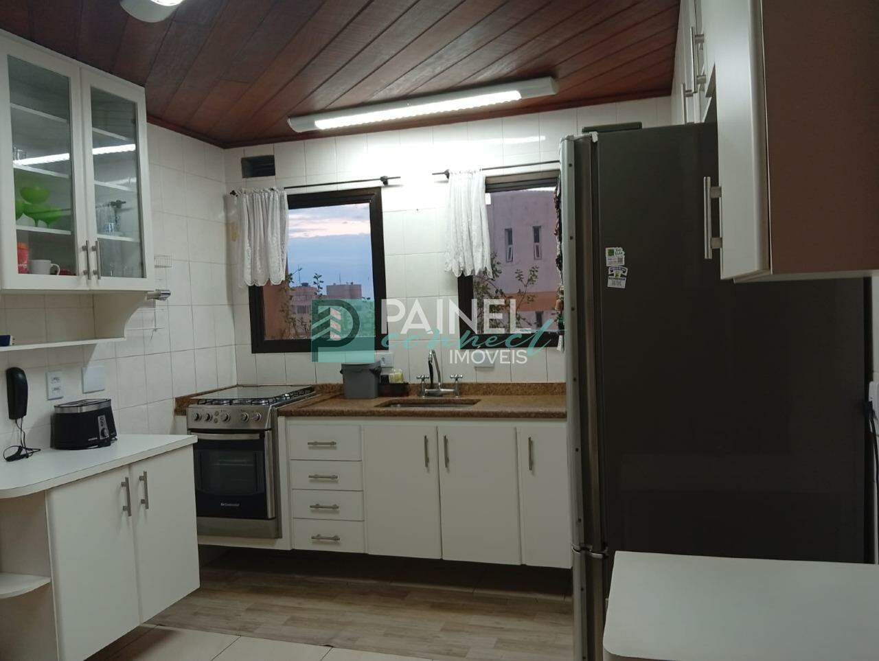 Apartamento à venda no Enseada: 