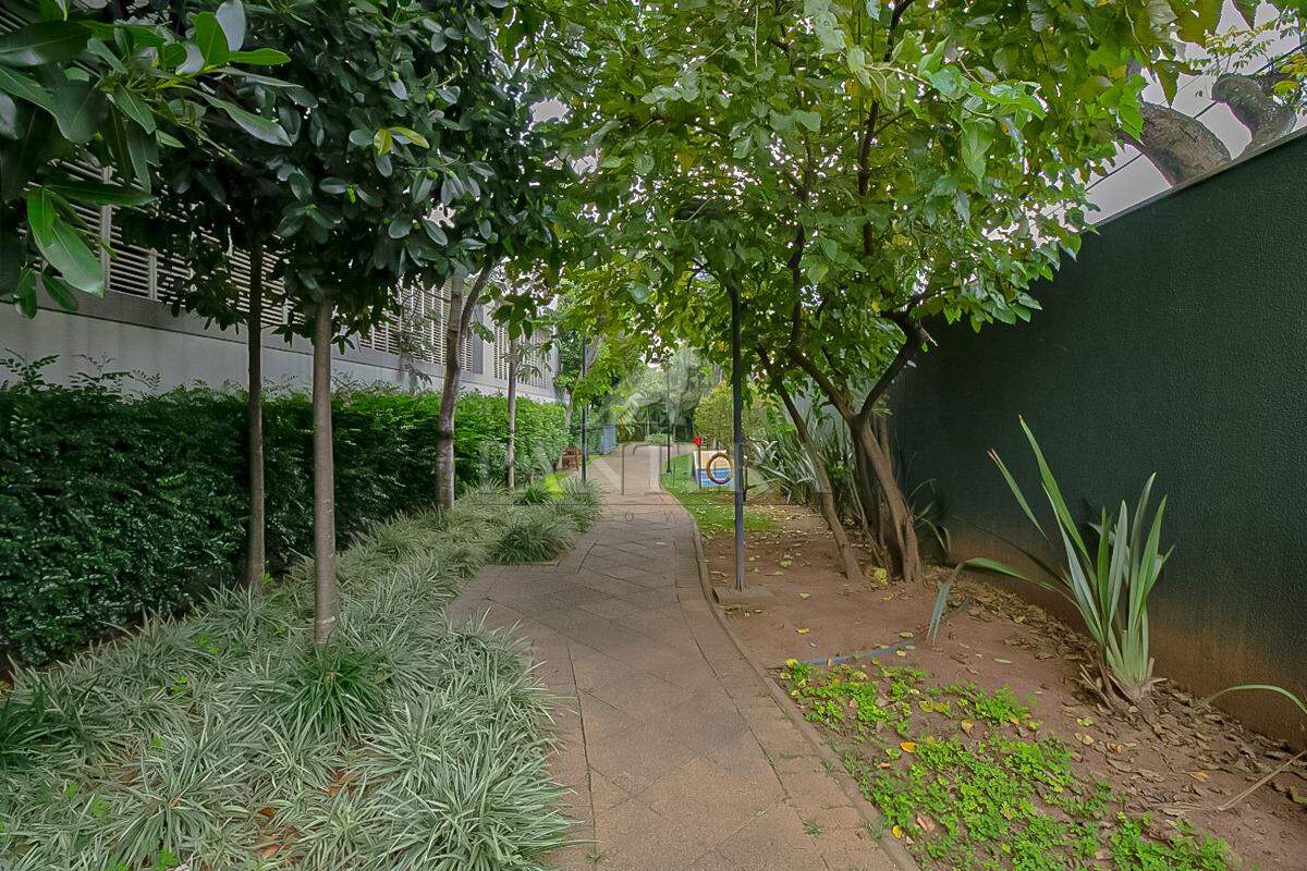 Área coPista de Caminhadamum