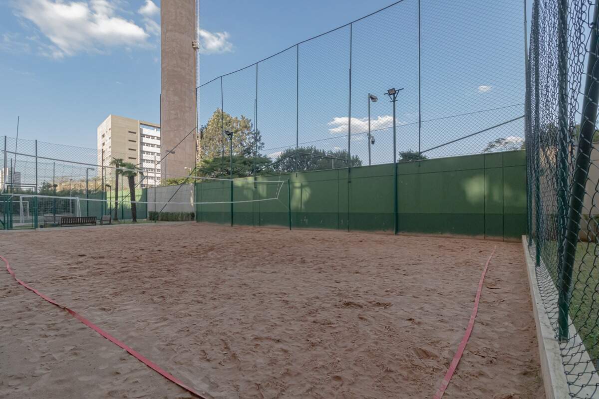 Quadra areia
