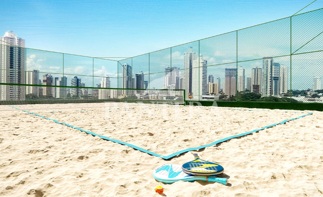 Quadra de beach tenis