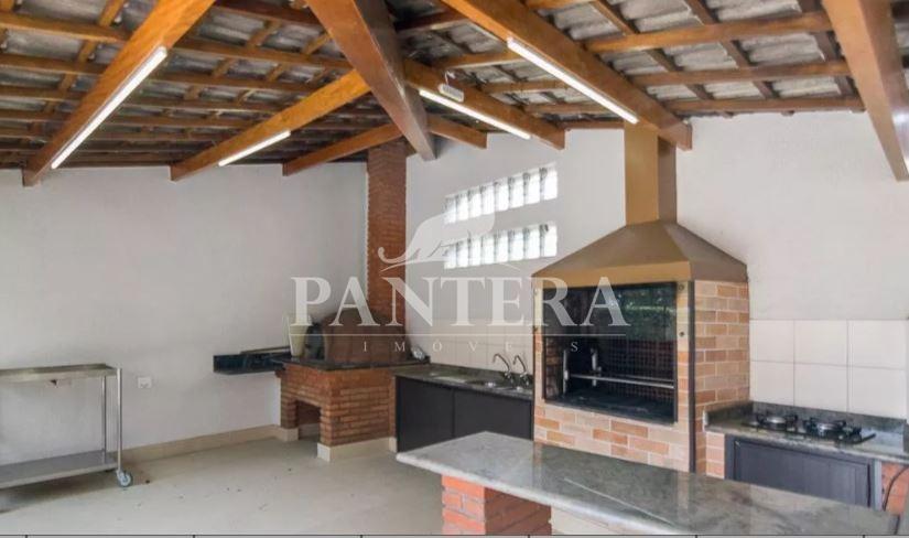 área de churrasqueira 