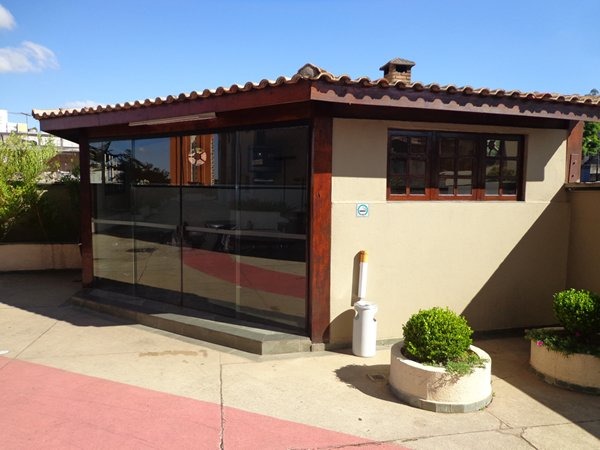 Salão churrasqueira 