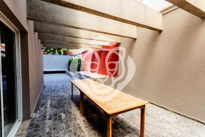 Área de churrasqueira 