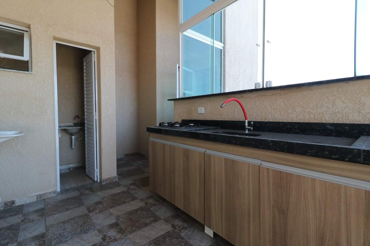 Cobertura/Cozinha 