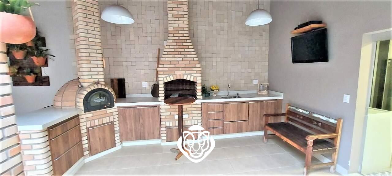 Área de lazer - churrasqueira 