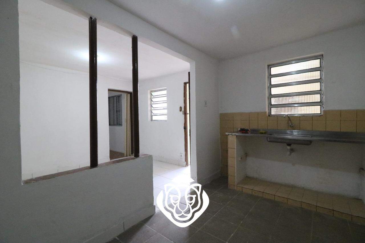 Sala de estar e cozinha 
