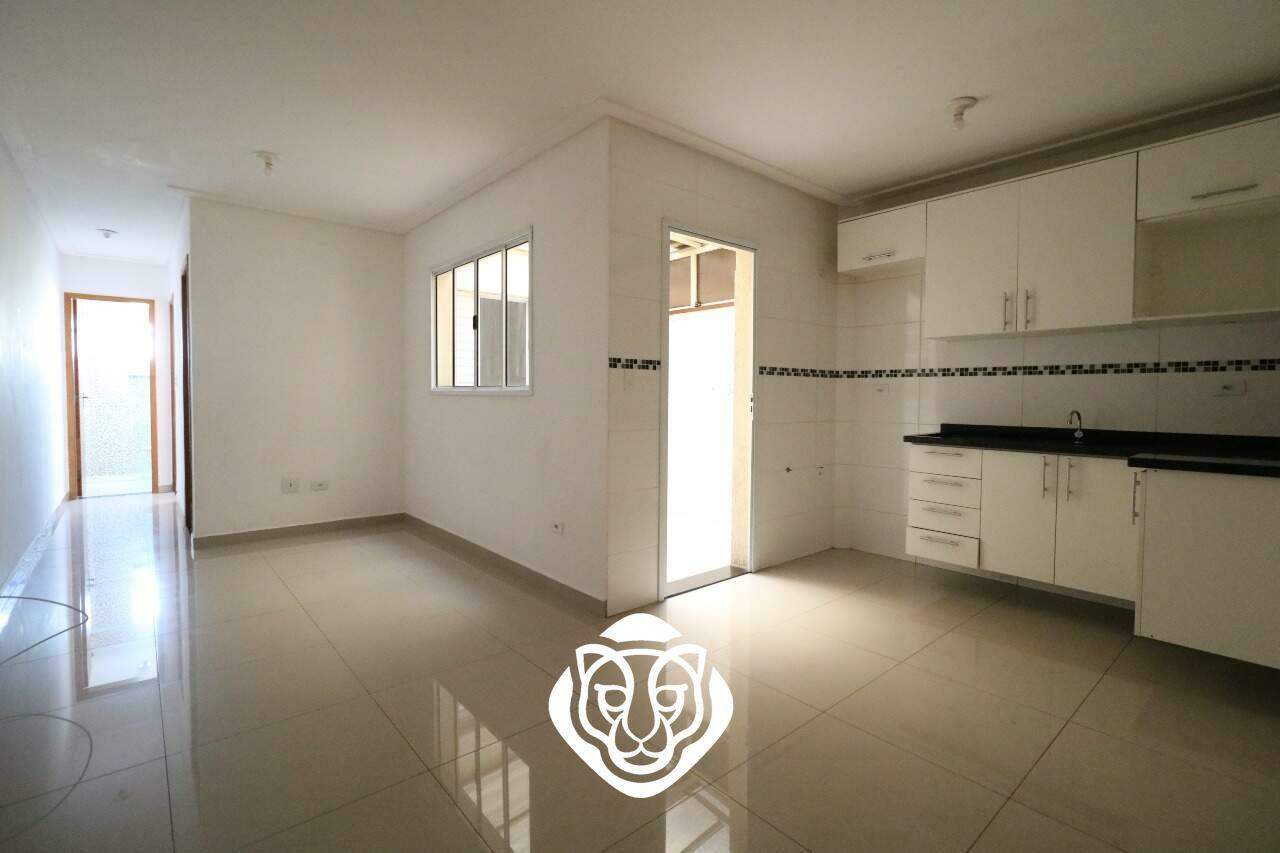 Sala dois ambientes e cozinha