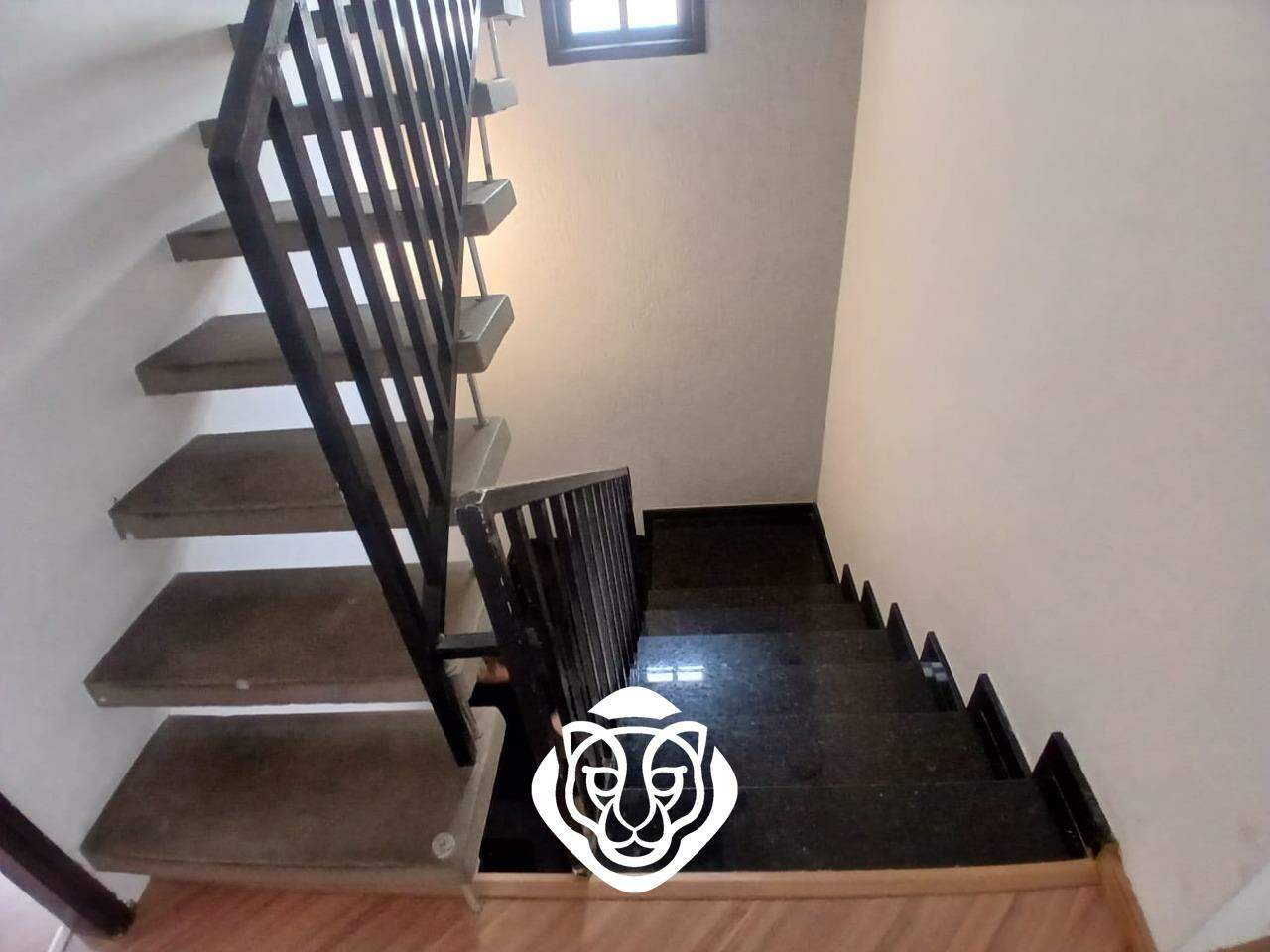 Escadas para dormitórios