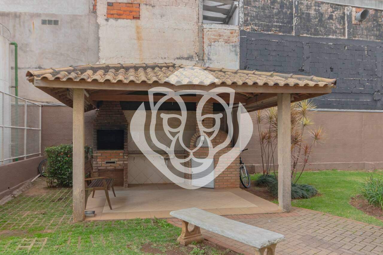 Área de churrasqueira