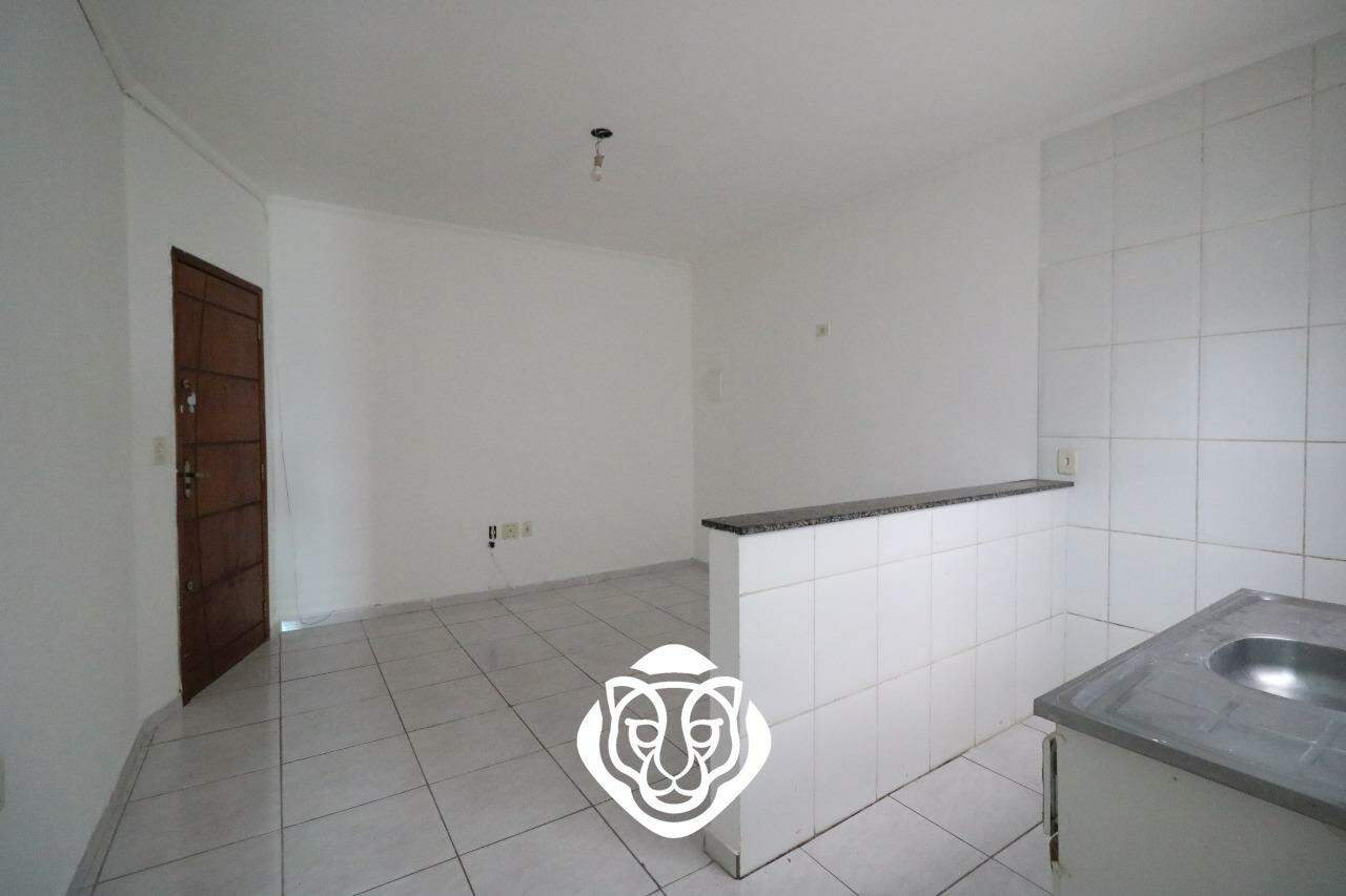 Sala de estar e cozinha 