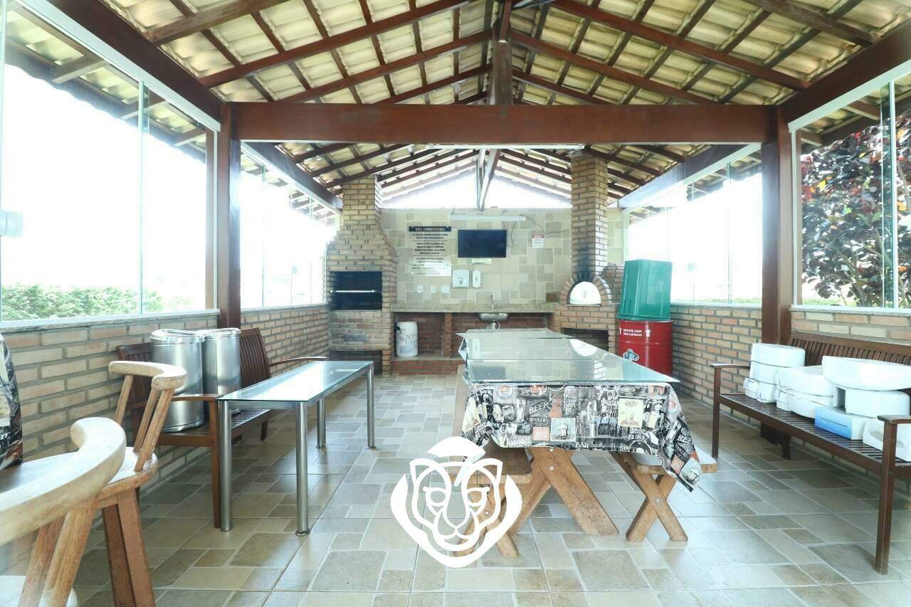 Área de churrasqueira