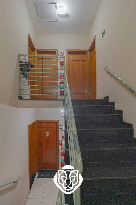 Escada de acesso