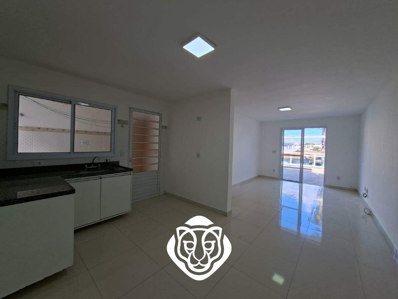 Sala dois ambientes e cozinha 