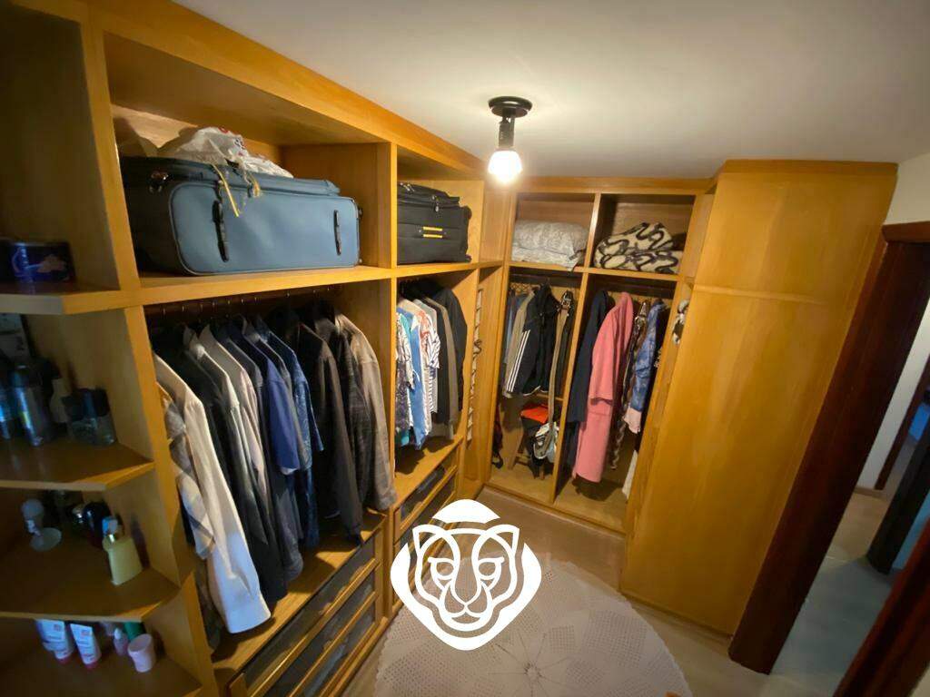 Dormitório II Closet