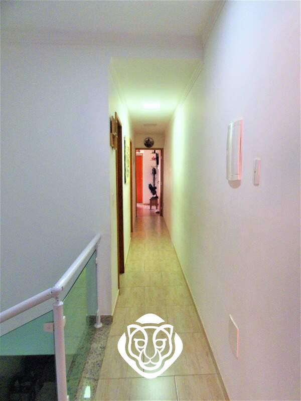 Escadas - Acesso dormitórios