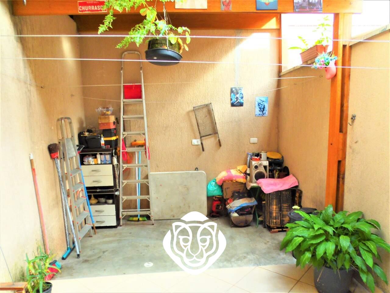 Quintal - área de serviço