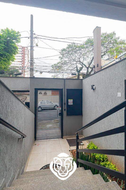 Escada de acesso