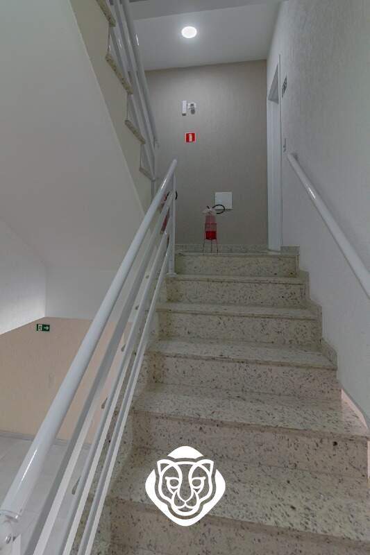 Escada de acesso
