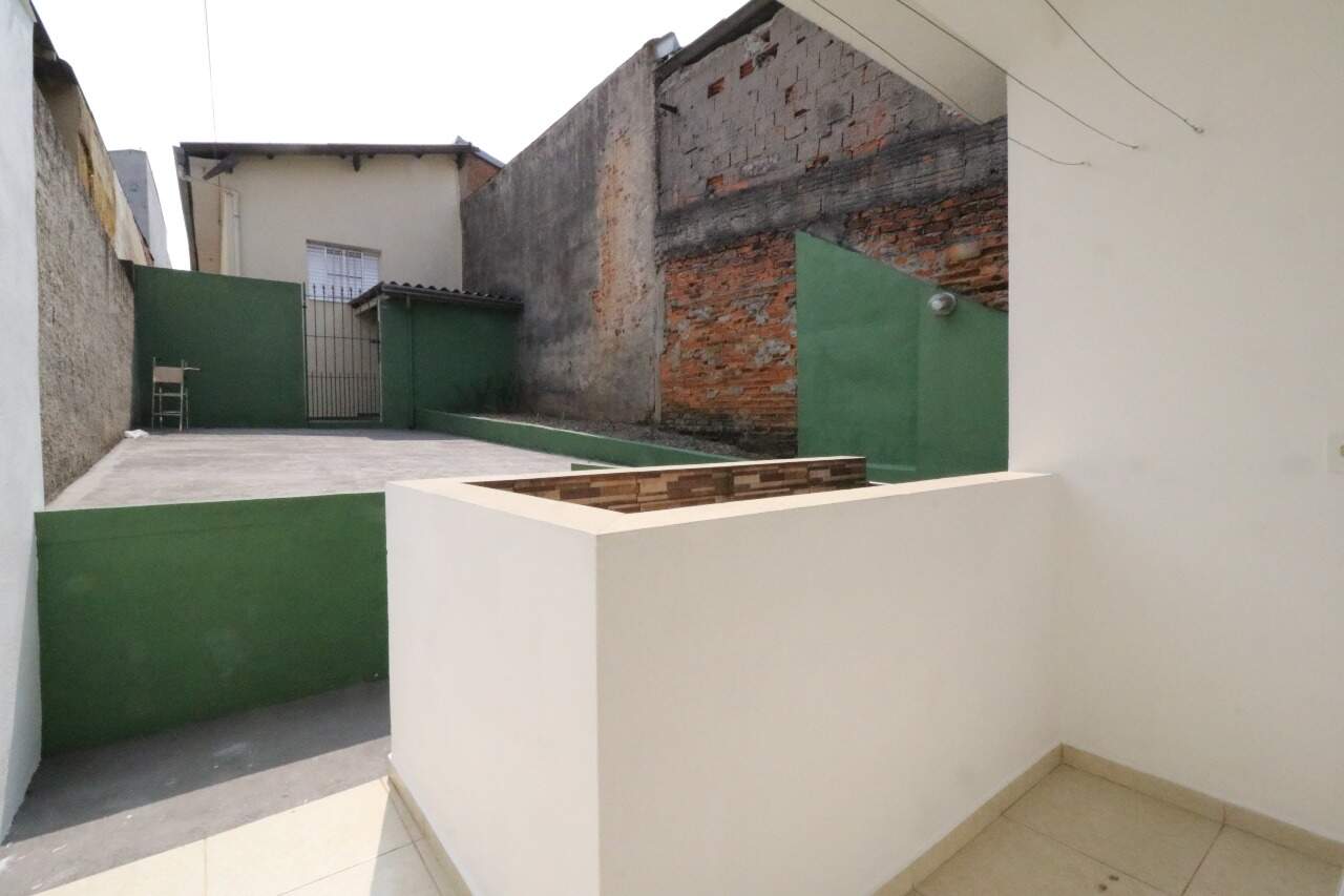 Área de serviço/Entrada 