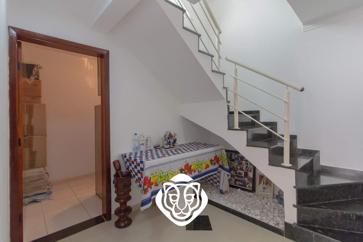 Garagem / Acesso Piso Superior