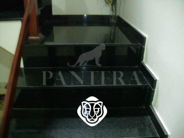 Escadas acesso quartos