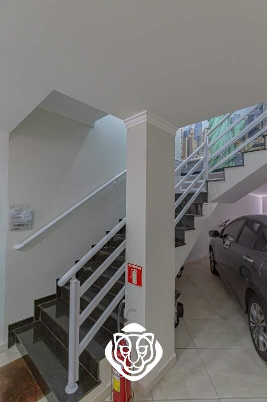 Acesso ao apartamento