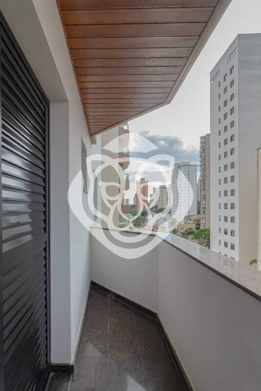 Varanda Dormitório 4 suite