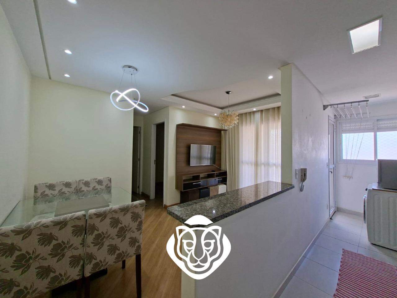 Sala dois ambientes e cozinha 