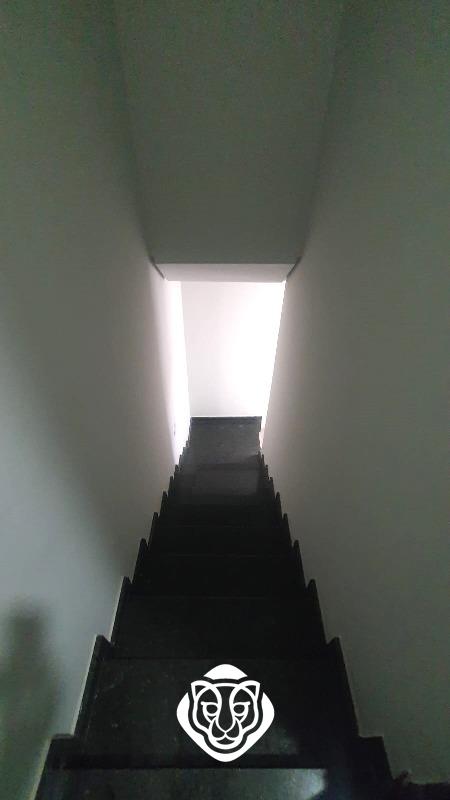 Escada de acesso aos Dormitórios