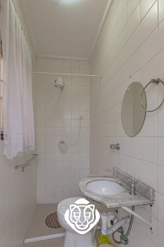 Banheiro de serviço